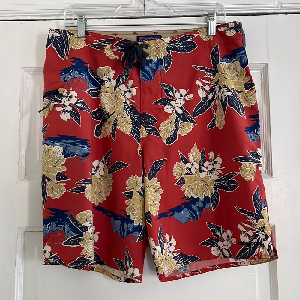 Patagonia Swim Trunks Size 34”